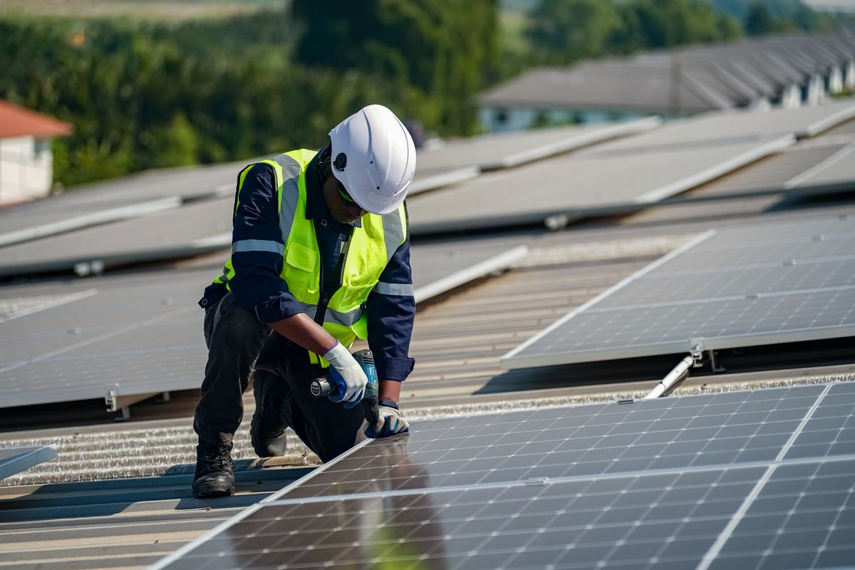 Zonnepanelen aansluitenDen Haag SA Electra
